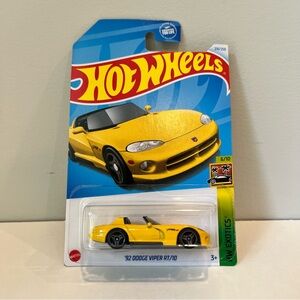 Hot Wheels - ‘92 Dodge Viper RT/10 - (HW Exotics)
